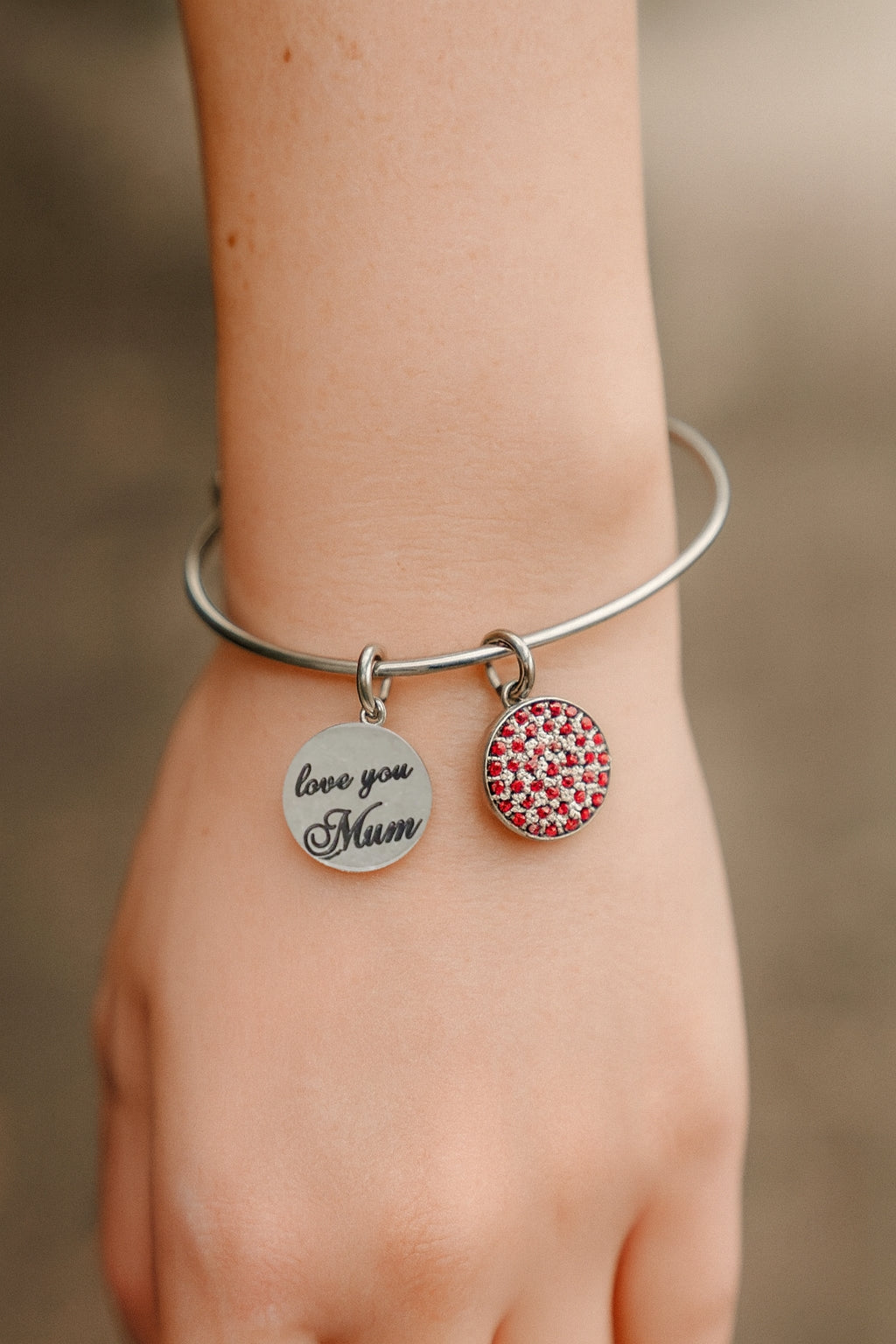 Stainless Steel Mum Disc Bangle