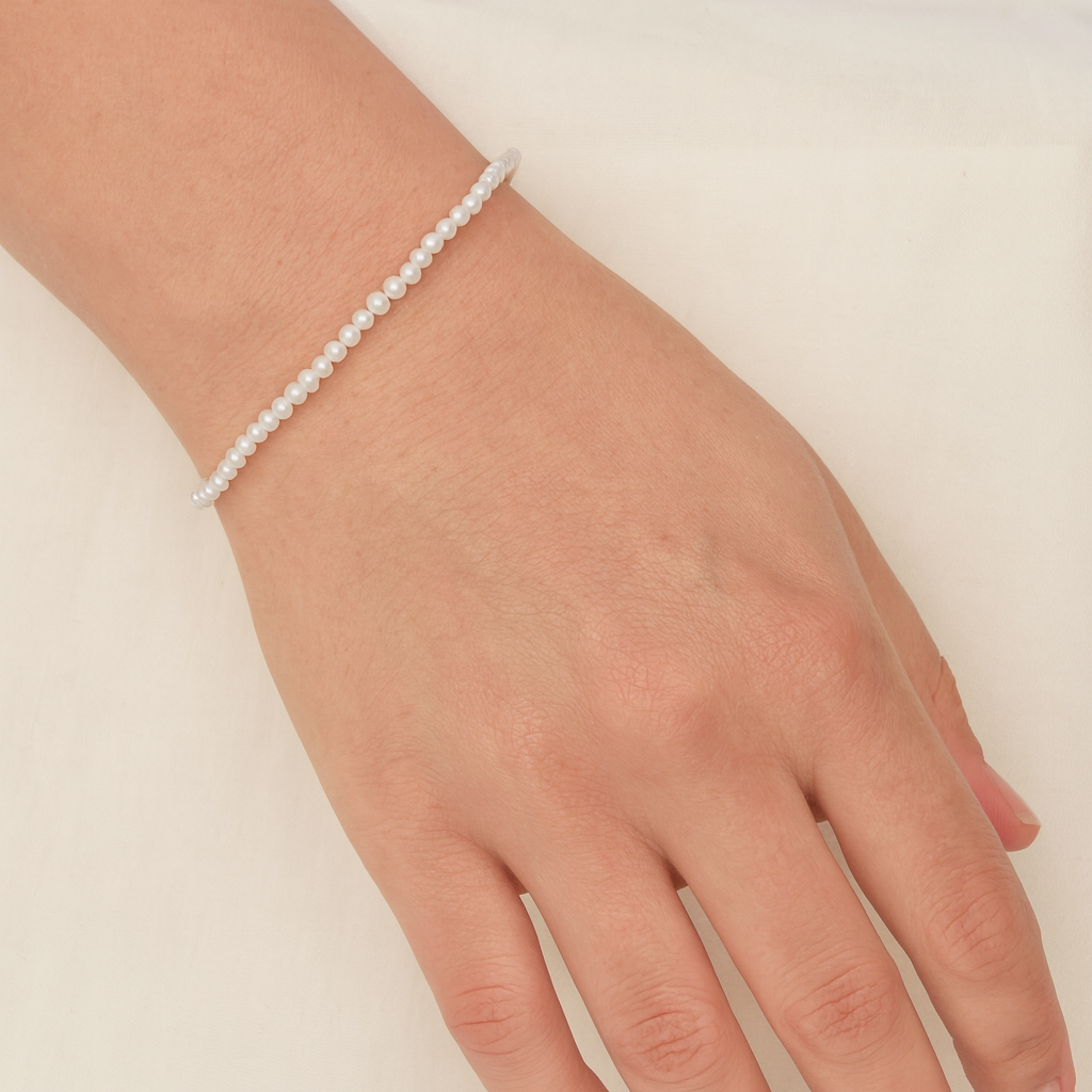 Everyday Luxe Pearl Stretch Bracelet