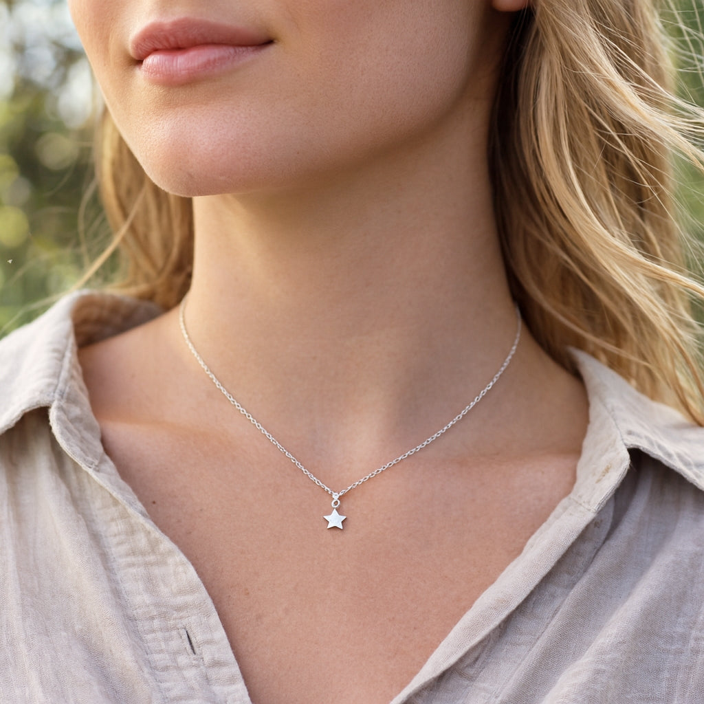 Sterling Silver Petite Star Pendant & Chain