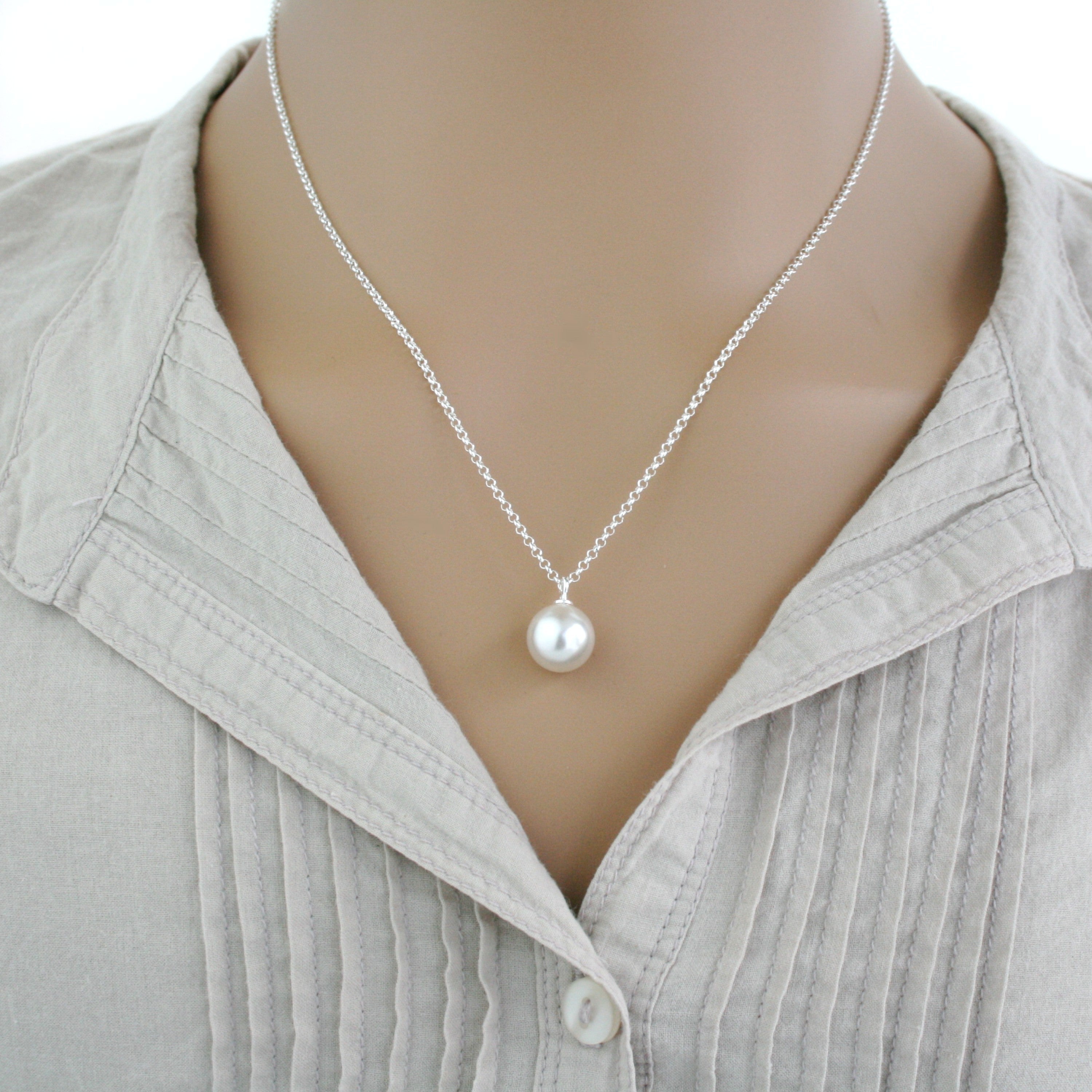 Sterling Silver Faux Pearl Pendant & Chain