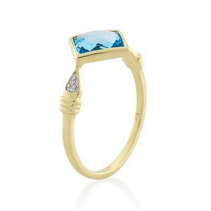 9ct Gold Blue Topaz & Diamond Ring