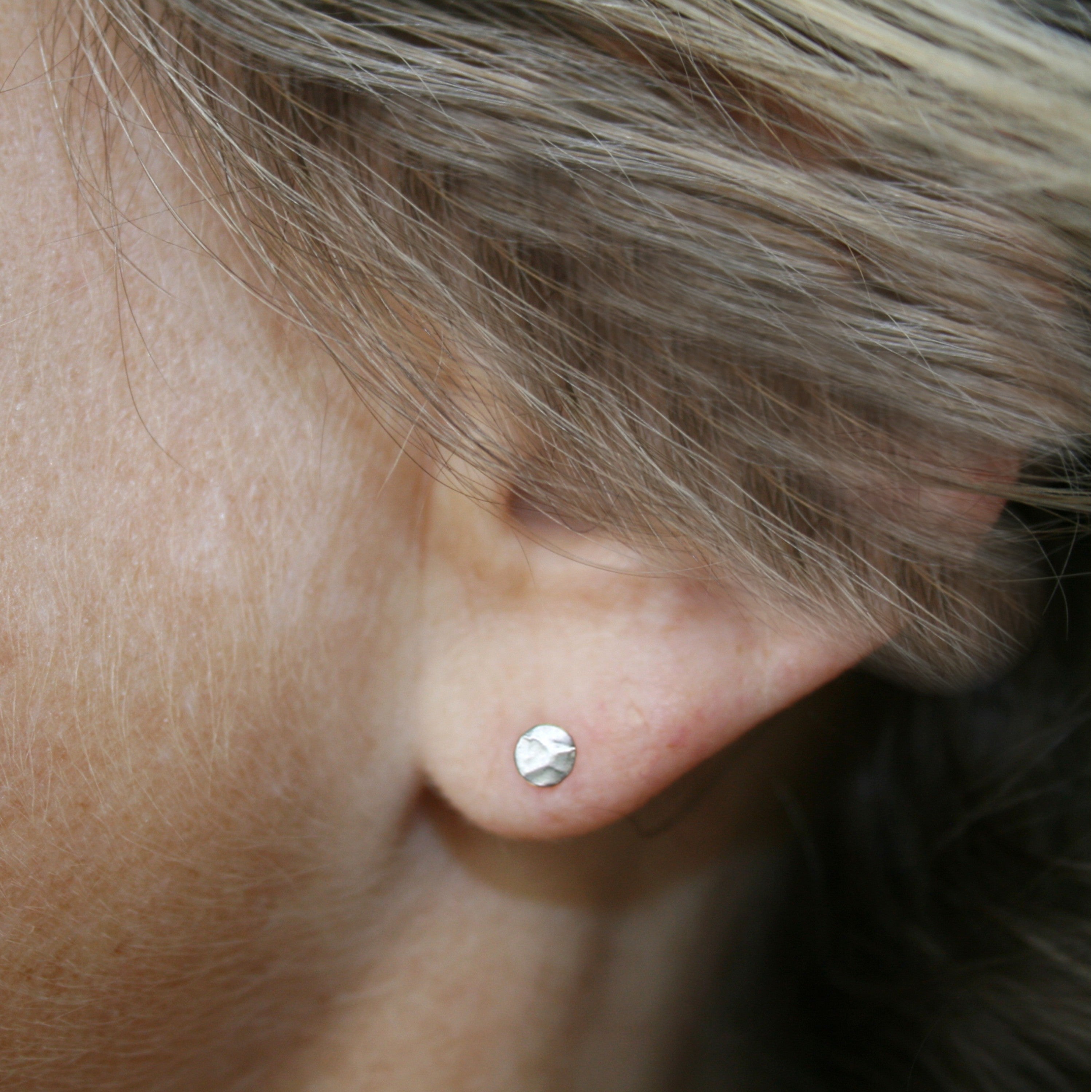Sterling Silver Patterned Flat Round Stud Earring