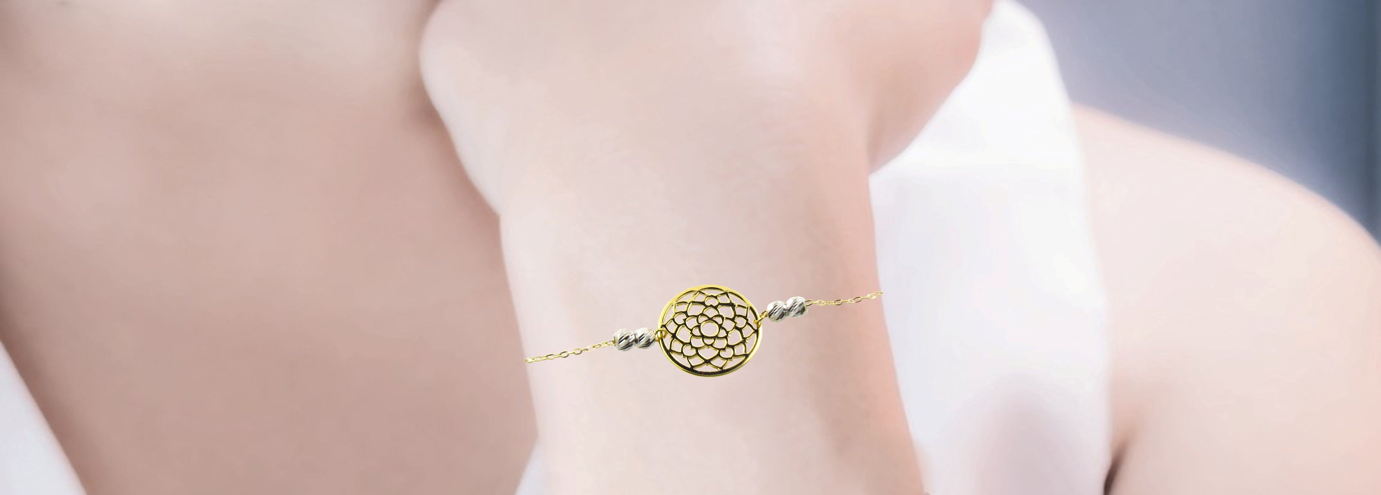 9ct Gold 18.5cm Delicate Round Bracelet with Diamond cut Balls